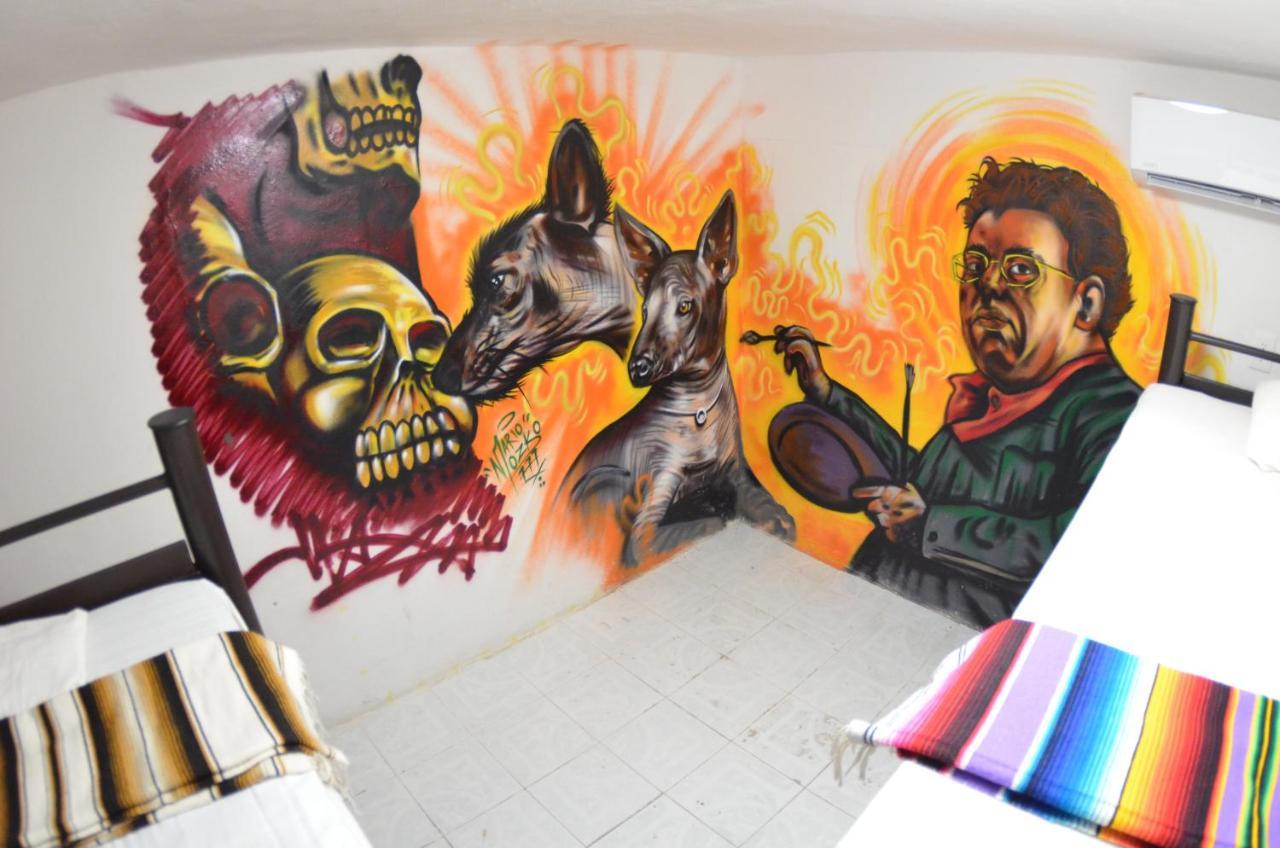 Fiesta Party Hostel - Cancun Bagian luar foto